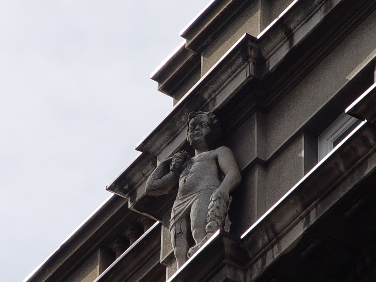 Architecture - Image 20